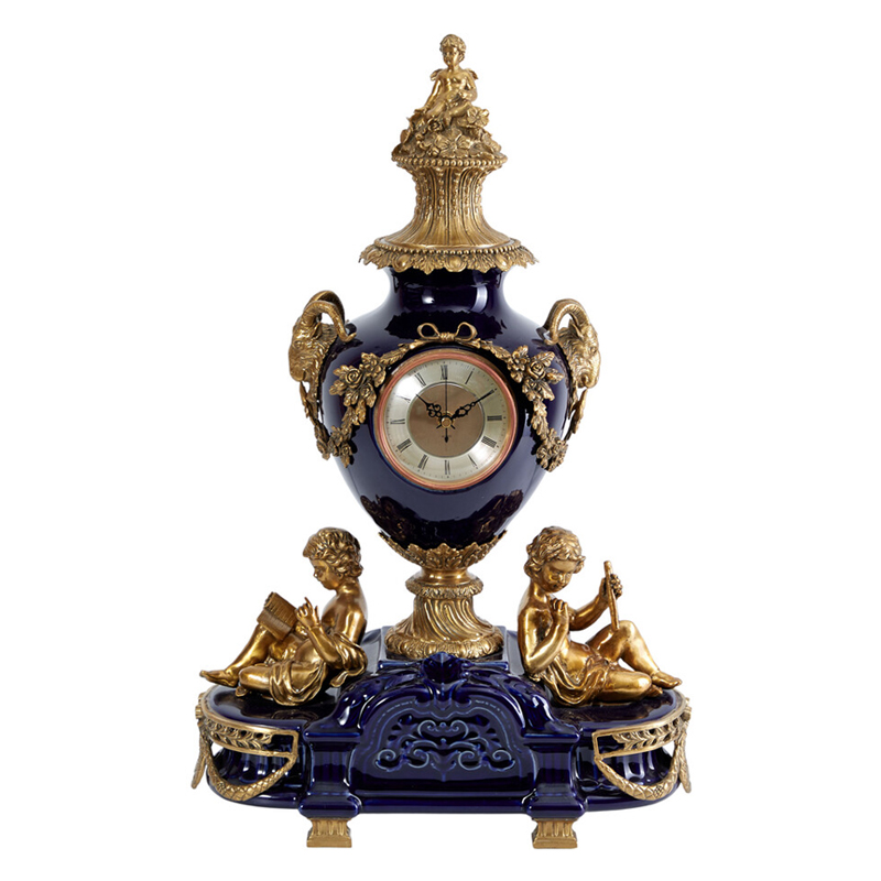 Часы настольные из темно-синего фарфора с бронзовыми фигурками и декоративными элементами Eden Garden Темно-синий Бронза в Брянске | Loft Concept 