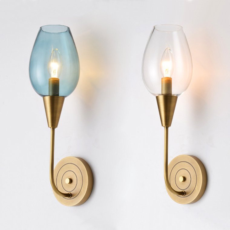 Бра VIOLA WALL Lamp Латунь Голубой пастельный Прозрачное Стекло Бра VIOLA WALL Lamp Латунь Голубой пастельный Прозрачное Стекло в Брянске | Loft Concept