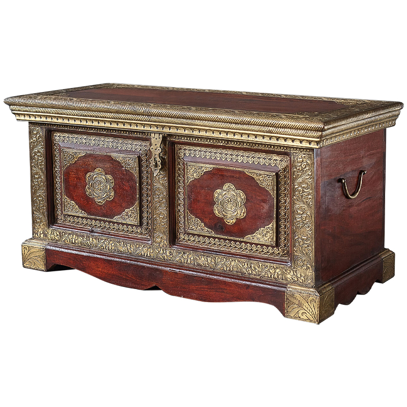 Сундук с латунной чеканкой Kanta Indian Inlaid Chest Латунь Коричневый Сундук с латунной чеканкой Kanta Indian Inlaid Chest Латунь Коричневый в Брянске | Loft Concept