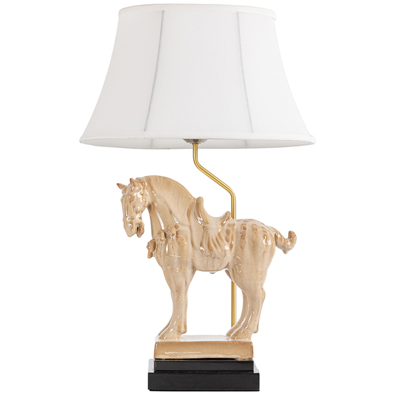 Настольная лампа Dynasty Tang Horse Sculpture Lampshade Бежевый Коричневый Белый Латунь Настольная лампа Dynasty Tang Horse Sculpture Lampshade Бежевый Коричневый Белый Латунь в Брянске | Loft Concept