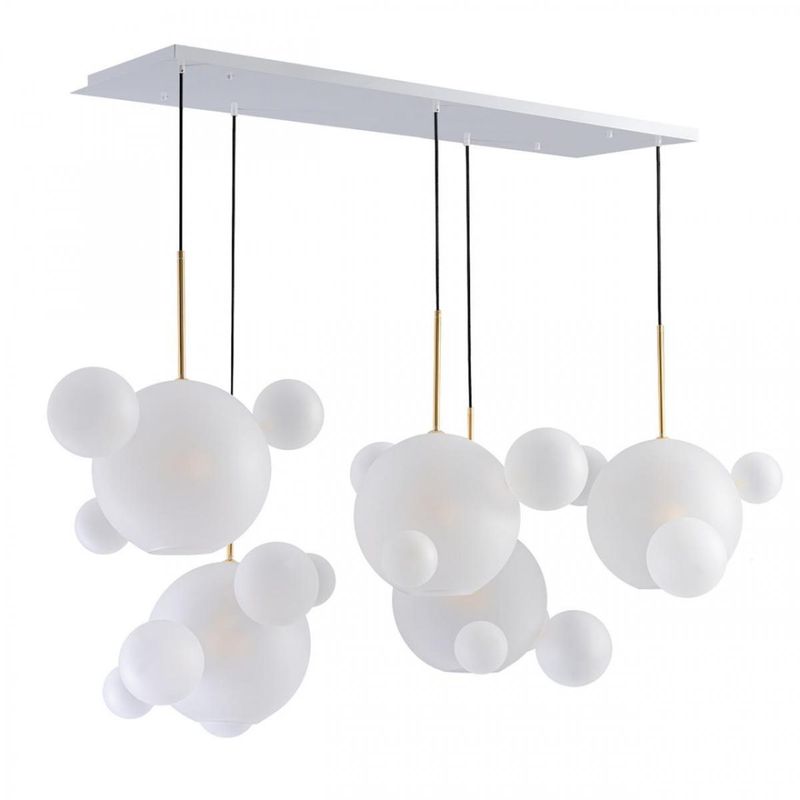 Линейный Светодиодный Светильник Giopato & Coombes Bubble Chandelier Linear Circle матовое белое стекло 5 плафонов Белый Золотой в Брянске | Loft Concept 