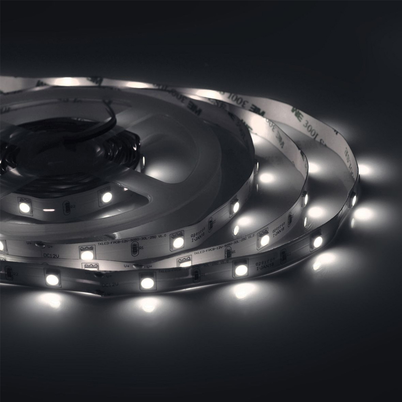 Комплект светодиодной ленты 7,2W/m 30LED/m 5050SMD холодный белый 5M Белый в Брянске | Loft Concept 
