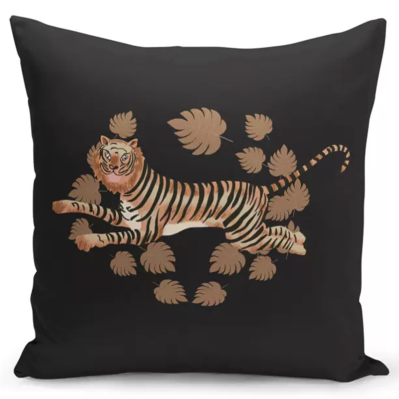Декоративная подушка Tiger in Leaves Черный Коричневый Бежевый Декоративная подушка Tiger in Leaves Черный Коричневый Бежевый в Брянске | Loft Concept