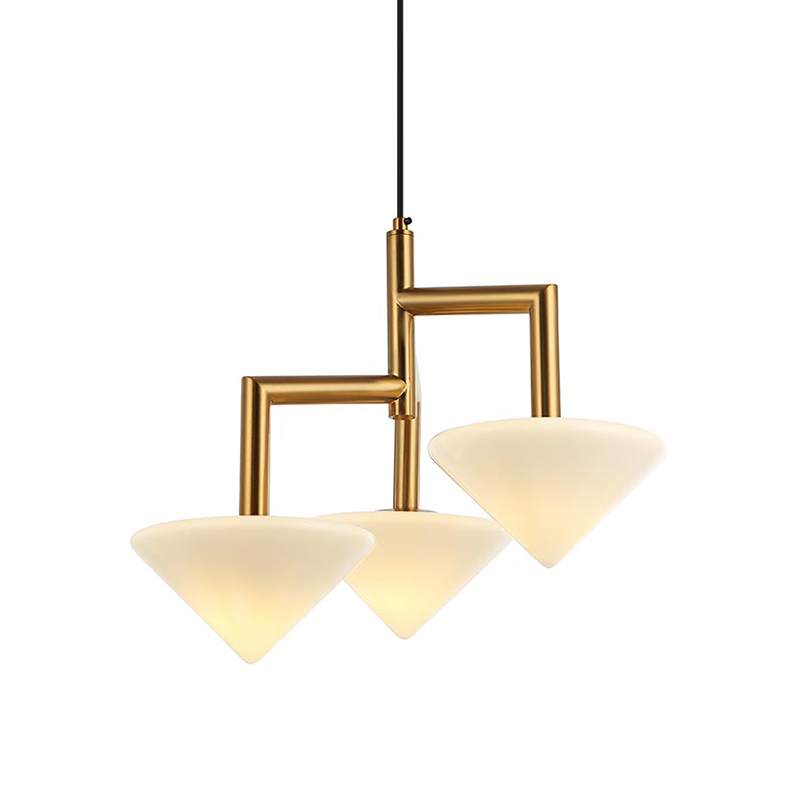 Люстра Acantha Gold Lamp Золотой Белый Люстра Acantha Gold Lamp Золотой Белый в Брянске | Loft Concept