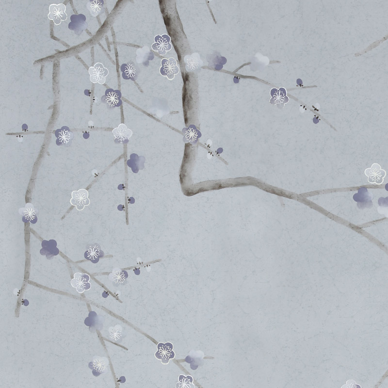 Обои ручная роспись Plum Blossom Special Colourway on Crackled Silver metallic silk Обои ручная роспись Plum Blossom Special Colourway on Crackled Silver metallic silk в Брянске | Loft Concept