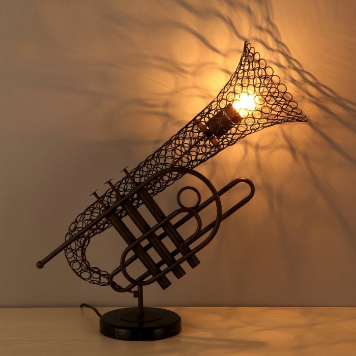 Настольная лампа Lace Trumpet Настольная лампа Lace Trumpet в Брянске | Loft Concept