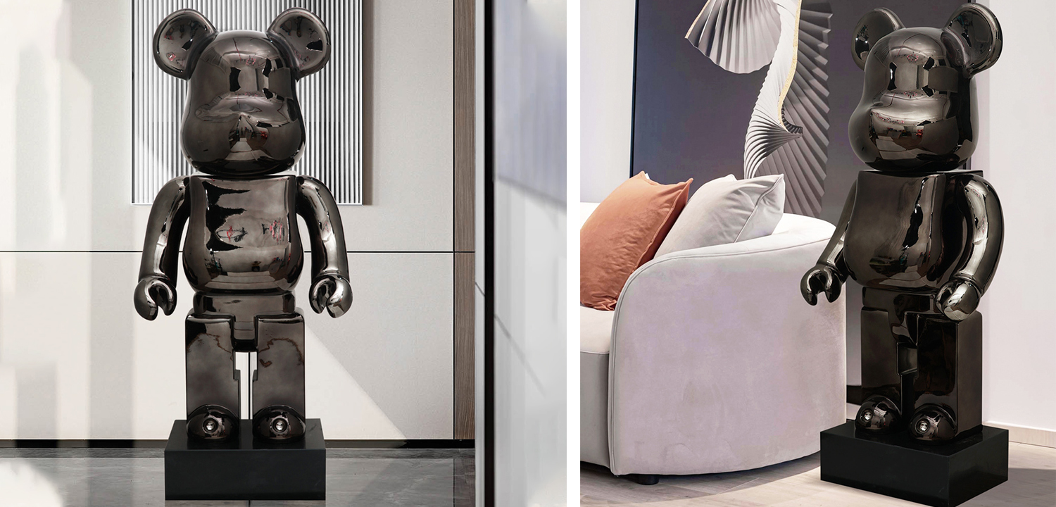 Статуэтка Bearbrick Black on stand - фото