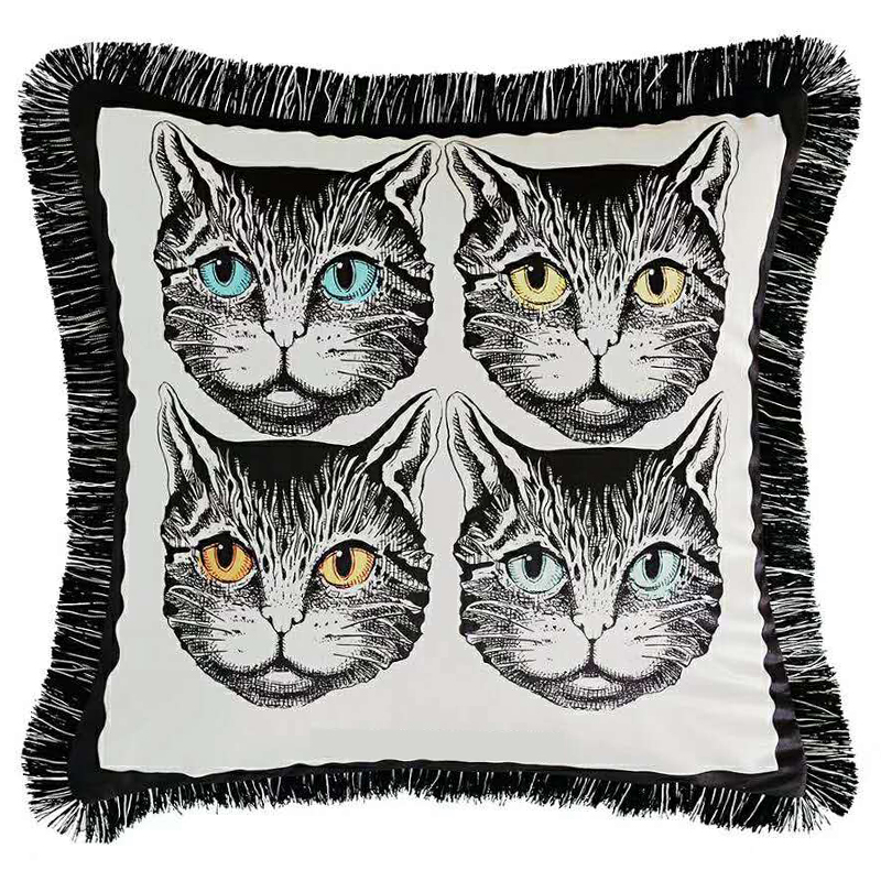 Декоративная подушка с вышивкой Cтиль Gucci Four Cats White Черно-белый Декоративная подушка с вышивкой Cтиль Gucci Four Cats White Черно-белый в Брянске | Loft Concept