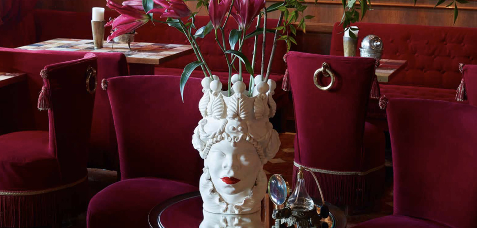 Ваза VASE MORO LADY LIPSTICK Ваза VASE MORO LADY LIPSTICK - Loft-Concept в Брянске