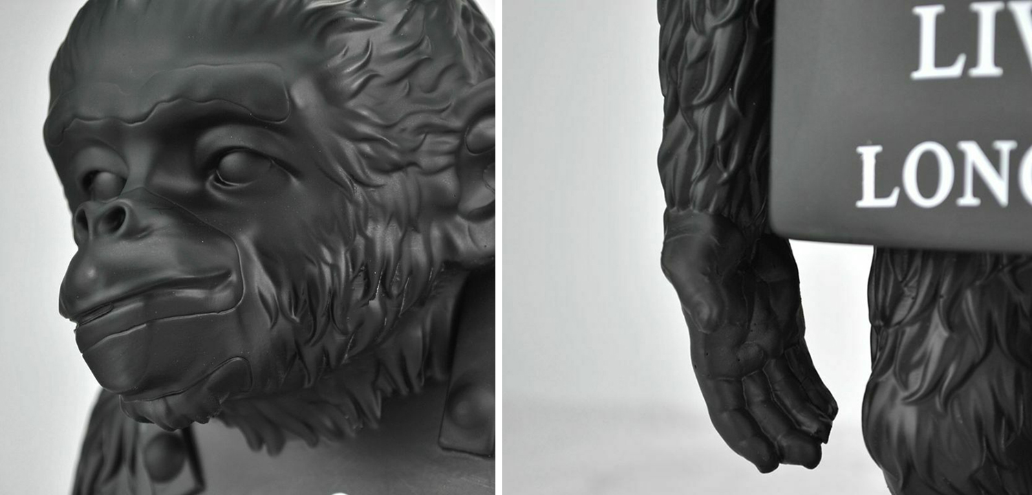 Статуэтка Banksy Lying Monkey Black - фото