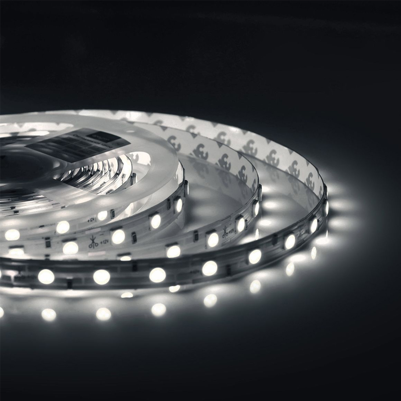 Светодиодная влагозащищенная лента 14,4W/m 60LED/m 5050SMD холодный белый 5M Белый в Брянске | Loft Concept 