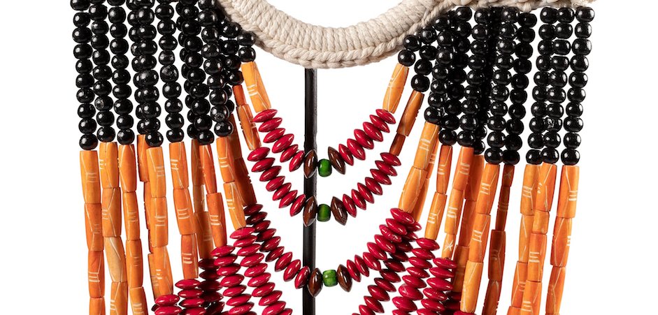 Африканское Ожерелье на подставке NECKLACE BLACK ORANGE RED ON STAND Африканское Ожерелье на подставке NECKLACE BLACK ORANGE RED ON STAND - Loft-Concept в Брянске