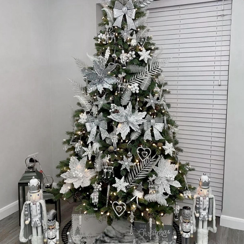 Дизайнерская Елка с Серебряным Декором Christmas Tree Silver Flowers Серебряный Зеленый Дизайнерская Елка с Серебряным Декором Christmas Tree Silver Flowers Серебряный Зеленый в Брянске | Loft Concept