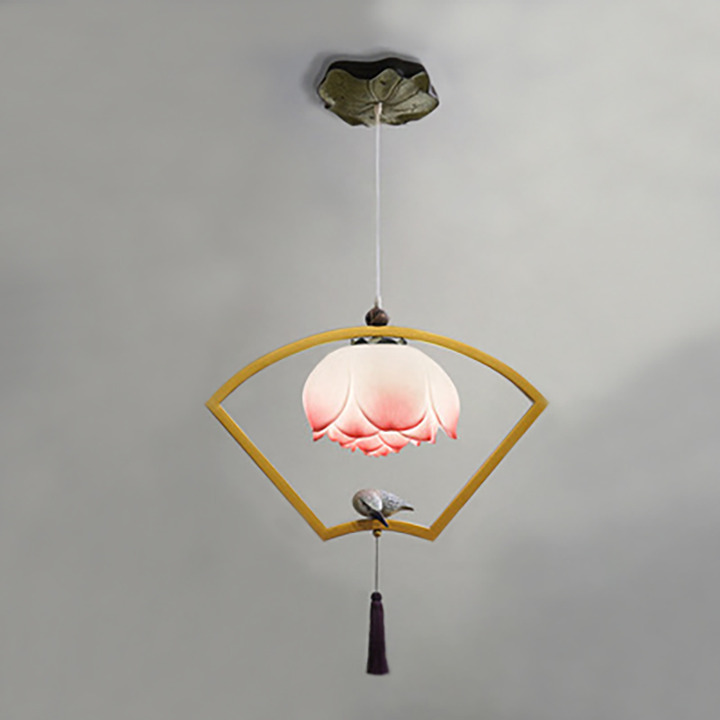 Подвесной светильник Bird with Tassel Fan Латунь Голубой Белый Розовый пастельный Подвесной светильник Bird with Tassel Fan Латунь Голубой Белый Розовый пастельный в Брянске | Loft Concept