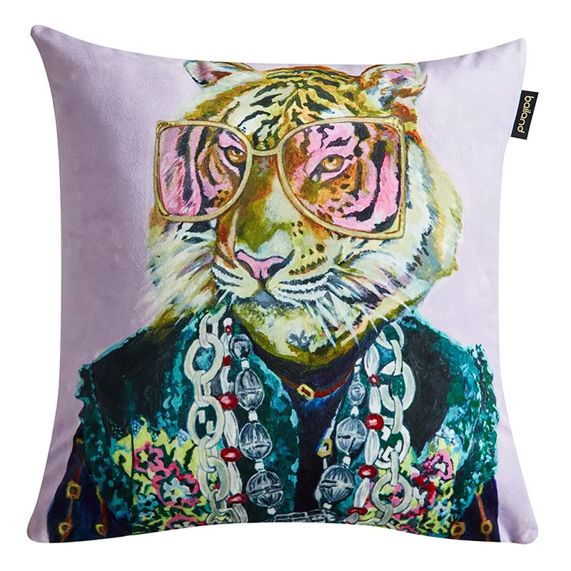 Декоративная подушка Стиль Gucci Tiger Fashion Animals Cushion Сиреневый Мульти Декоративная подушка Стиль Gucci Tiger Fashion Animals Cushion Сиреневый Мульти в Брянске | Loft Concept