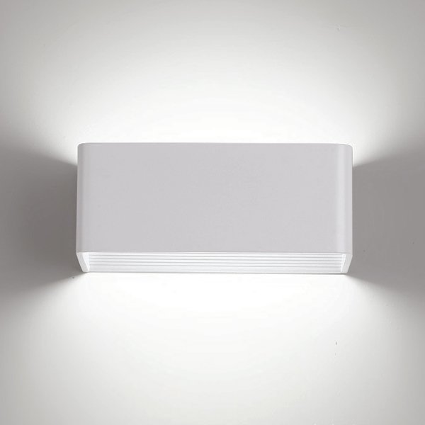 Спот White Cube Spot Long Серебряный Спот White Cube Spot Long Серебряный в Брянске | Loft Concept