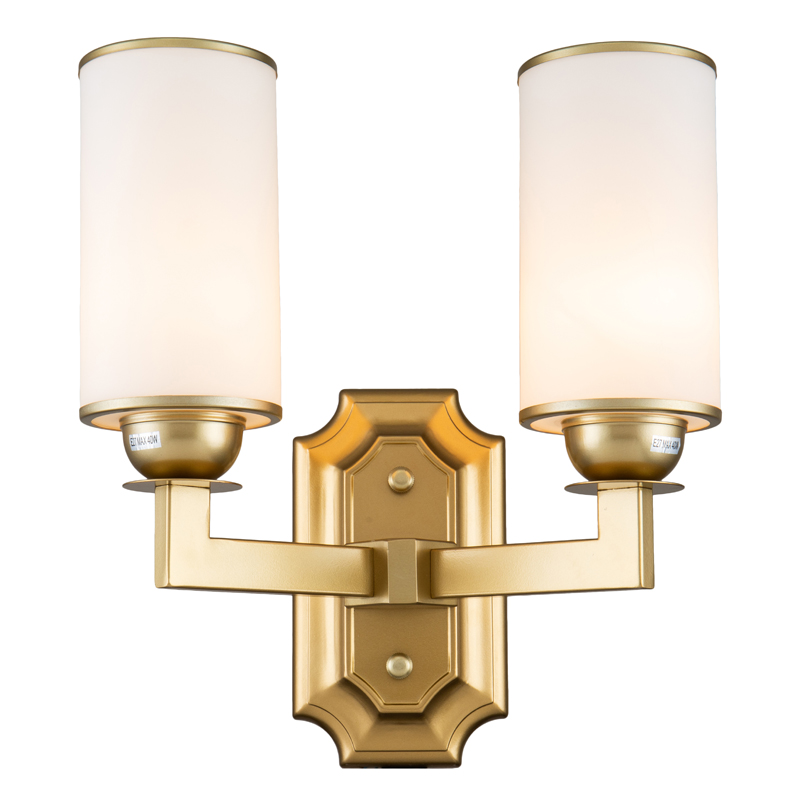 Бра Amoret Sconce Латунь Белое матовое стекло Бра Amoret Sconce Латунь Белое матовое стекло в Брянске | Loft Concept