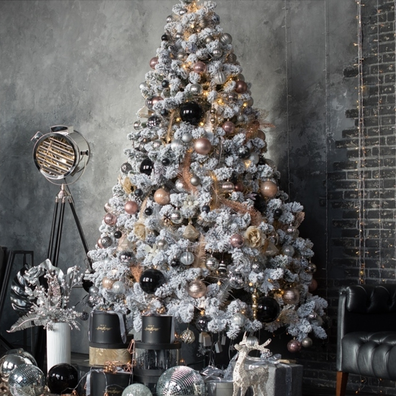 Елка Дизайнерская Украшенная Черным и Золотым декором Christmas tree Black and Gold Золотой Белый Черный Елка Дизайнерская Украшенная Черным и Золотым декором Christmas tree Black and Gold Золотой Белый Черный в Брянске | Loft Concept