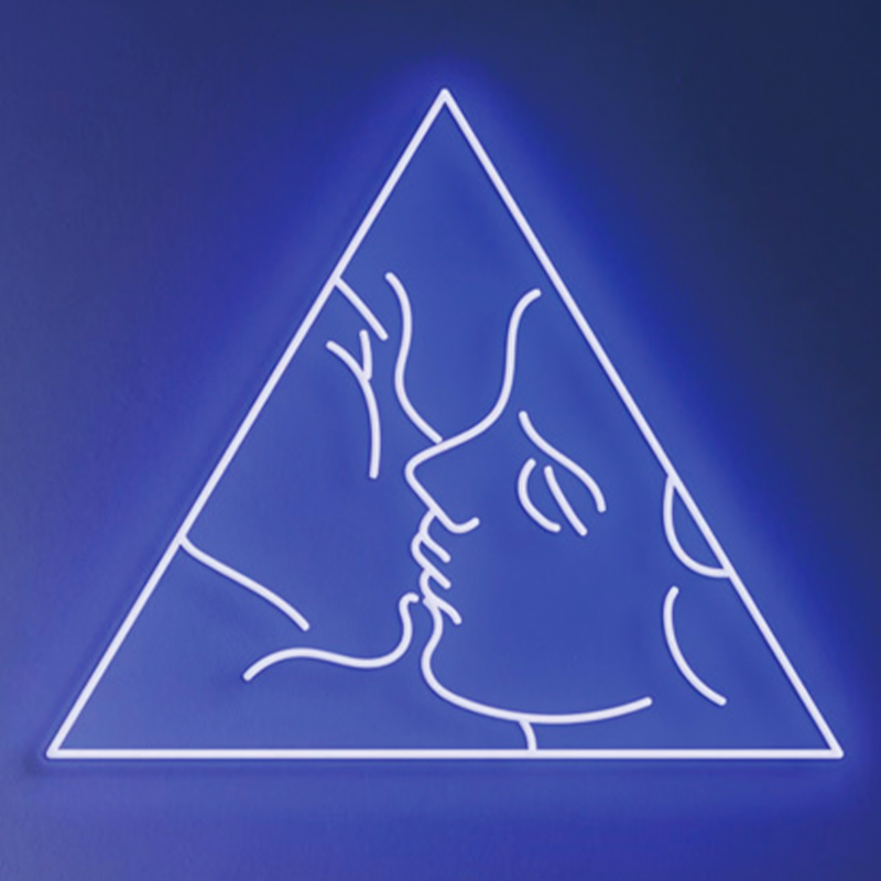 Неоновая настенная лампа Kiss Neon Wall Lamp Синий Синий Неоновая настенная лампа Kiss Neon Wall Lamp Синий Синий в Брянске | Loft Concept