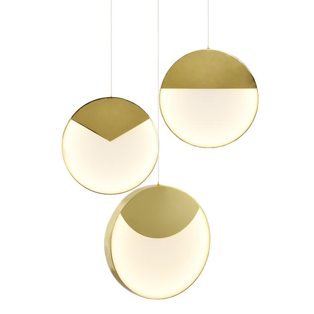 Подвесной светильник MM Lampadari Moonlight Suspension Lamp 3 Золотой Белый Подвесной светильник MM Lampadari Moonlight Suspension Lamp 3 Золотой Белый в Брянске | Loft Concept