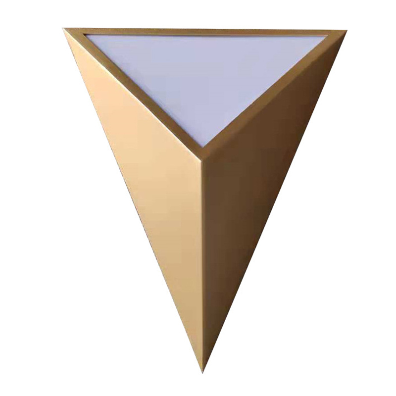 Настенный светильник в форме треугольника Convex Triangle Wall Lamp матовое золото в Брянске | Loft Concept 