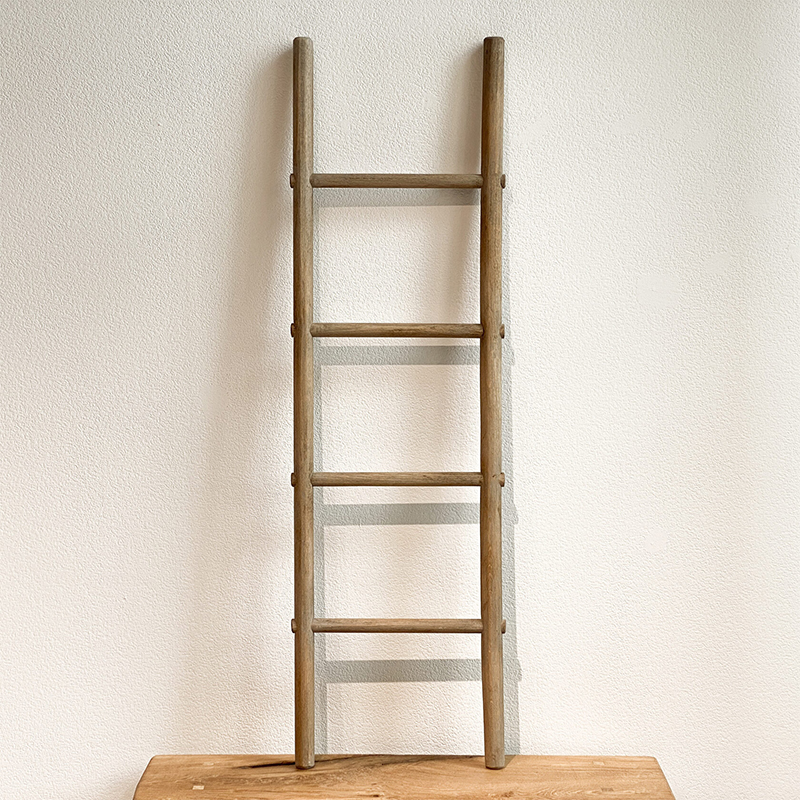 Лестница-вешалка Nilsa Hanger Ladder Древесина Лестница-вешалка Nilsa Hanger Ladder Древесина в Брянске | Loft Concept
