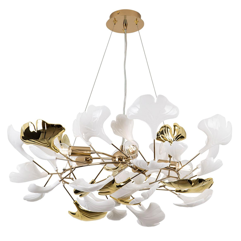 Люстра Wintery flover Gold с Белыми декоративными плафонами Золотой Белый Люстра Wintery flover Gold с Белыми декоративными плафонами Золотой Белый в Брянске | Loft Concept