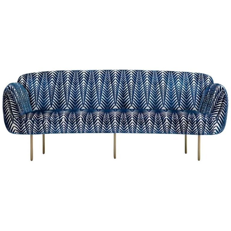 Диван Stardust Sofa by Nika Zupanc Белый Синий Латунь Диван Stardust Sofa by Nika Zupanc Белый Синий Латунь в Брянске | Loft Concept