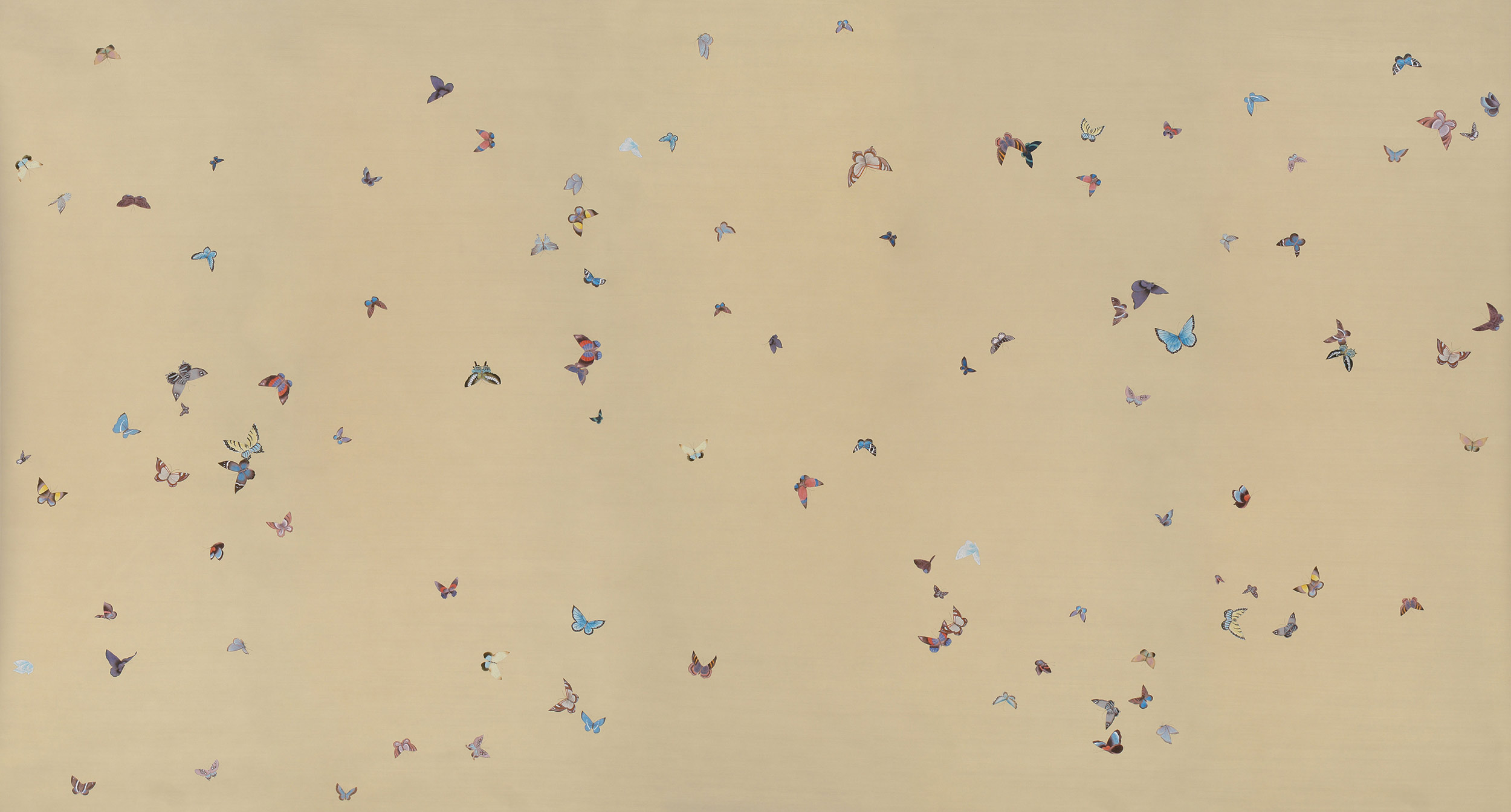 Обои ручная роспись Butterflies Icarus on New Faint Gold metallic silk Обои ручная роспись Butterflies Icarus on New Faint Gold metallic silk - постер Loft-Concept в Брянске