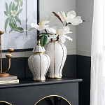 Ваза с золотыми полосами на белом фоне Chinoiserie Ceramics варинант исполнения - 1 | Loft Concept в Брянске