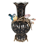 Ваза черная фарфоровая с  узором и бронзовым декором в виде веток с фарфоровой птичкой и цветами Eden Garden варинант исполнения - 1 | Loft Concept в Брянске