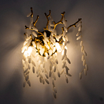 Бра золотого цвета с ветвями и белыми овальными стеклянными подвесками Droplet Chandelier варинант исполнения - 2 | Loft Concept в Брянске