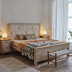 Двуспальная кровать из массива манго с резьбой Celestino Grey Mango Bed варинант исполнения - 2 | Loft Concept в Брянске