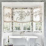 Обои с вышивкой ручной работы Moonlit Garden Original colourway on muslin варинант исполнения - 1 | Loft Concept в Брянске