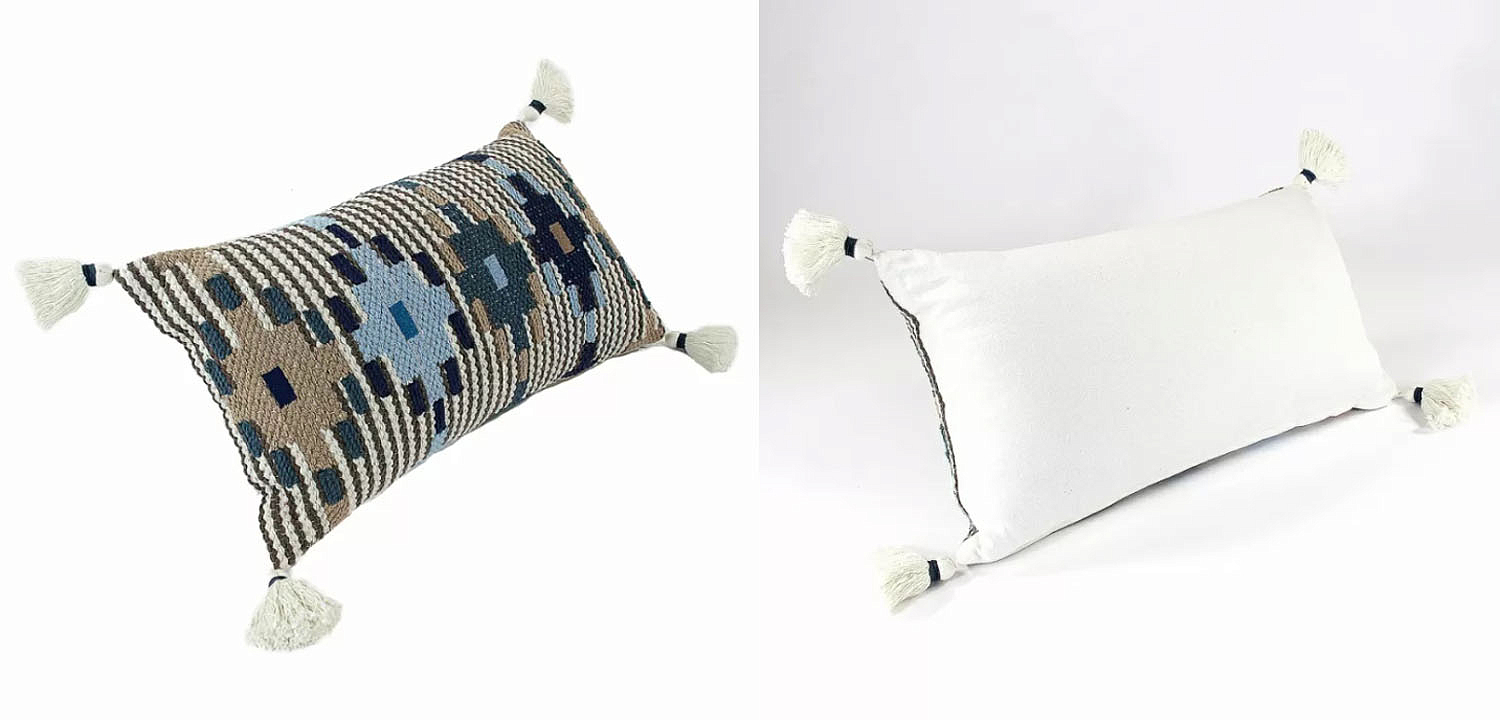 Подушка Blue Ikat с кисточками Подушка Blue Ikat с кисточками - Loft-Concept в Брянске