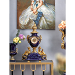 Часы настольные из темно-синего фарфора с бронзовыми фигурками и декоративными элементами Eden Garden варинант исполнения - 2 | Loft Concept в Брянске