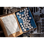 Книга Extraordinary Collections: French Interiors варинант исполнения - 8 | Loft Concept в Брянске