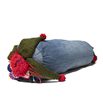 Подушка из джинсовой одежды и вязания Heart&Brain варинант исполнения - 2 | Loft Concept в Брянске