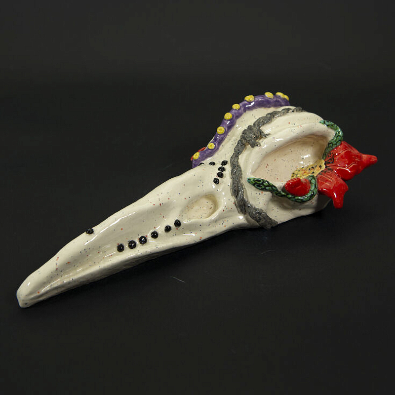 Скульптура CROWN SKULL Бежевый Красный Фиолетовый Скульптура CROWN SKULL Бежевый Красный Фиолетовый в Брянске | Loft Concept