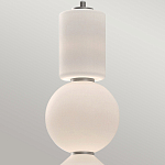 Подвесной светильник белого цвета с тремя геометрическими плафонами Alora Mood варинант исполнения - 4 | Loft Concept в Брянске