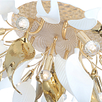 Люстра потолочная с декоративными белыми и золотистыми листьями Wintery flovers варинант исполнения - 4 | Loft Concept в Брянске