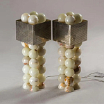 Настольная лампа с основанием из 24 выточенных сферических камней Through Stone варинант исполнения - 3 | Loft Concept в Брянске