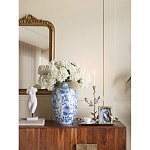 Ваза фарфоровая с узким горлышком и синими цветочными мотивами Independence варинант исполнения - 5 | Loft Concept в Брянске