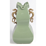 Ваза зеленого цвета из фарфора с бронзовыми ручками в виде драконов и рельефным цветочным декором Eden Garden porcelain and bronze варинант исполнения - 5 | Loft Concept в Брянске