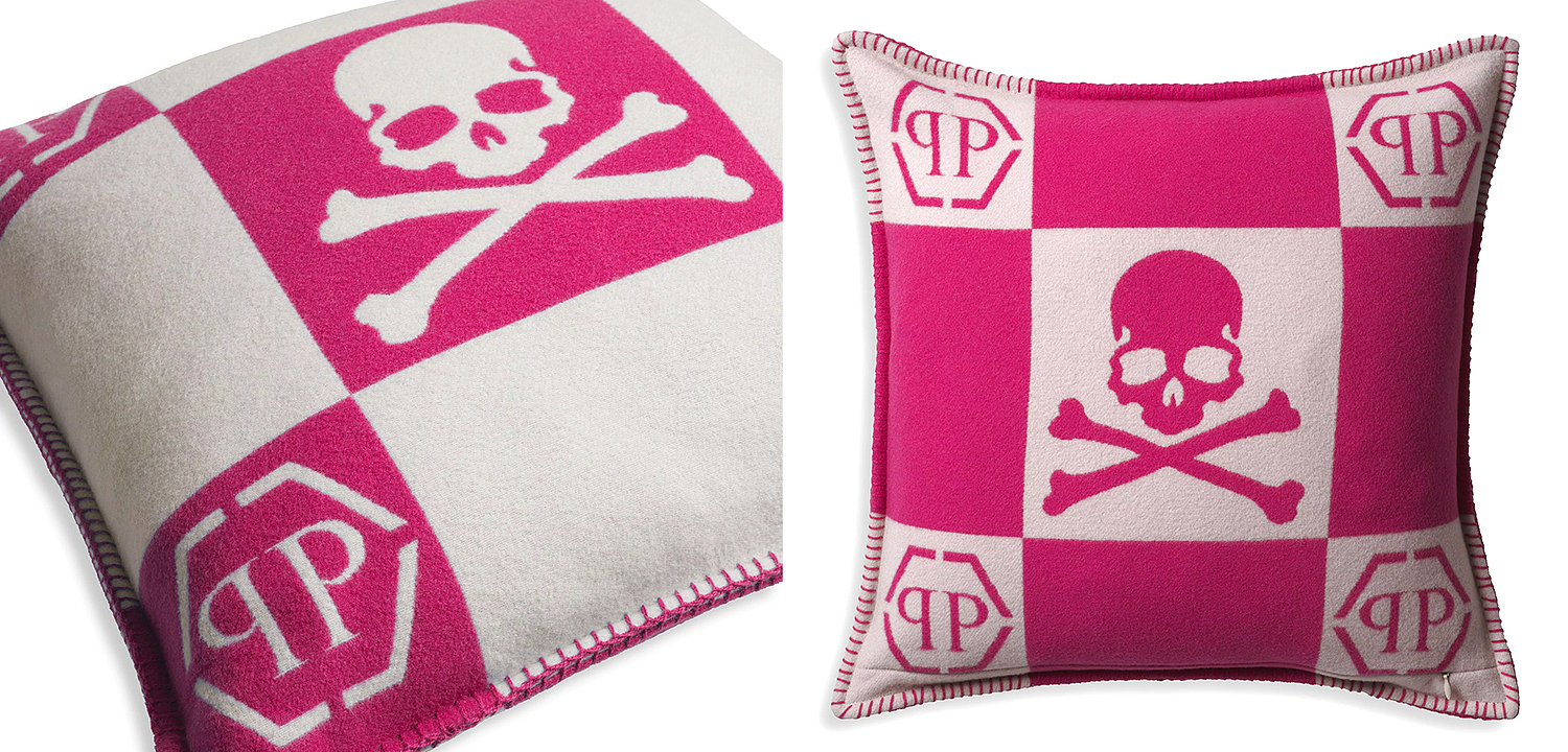 Подушка Philipp Plein Cushion Cashmere Skull 45 x 45 Pink Подушка Philipp Plein Cushion Cashmere Skull 45 x 45 Pink - Loft-Concept в Брянске