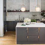 Подвесной светильник с белым плафоном в форме шара в арочной подвеске Hinkley варинант исполнения - 15 | Loft Concept в Брянске