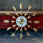 Часы настенные золотые из металла с декором в виде стрел Current Time варинант исполнения - 2 | Loft Concept в Брянске