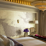 Обои ручная роспись в стиле Арт-деко Whistler Peacocks Special Colourway on 12 Carat White Gold gilded silk варинант исполнения - 1 | Loft Concept в Брянске