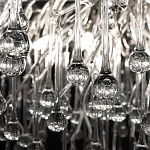 Люстра подвесная с прозрачными стеклянными подвесками в форме капель Диаметр 80 см Droplet Chandelier варинант исполнения - 10 | Loft Concept в Брянске