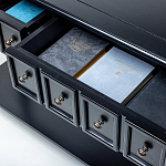 Черная консоль с выдвижными ящиками Monica варинант исполнения - 2 | Loft Concept в Брянске